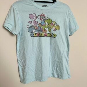 Super Mario Graphic T Shirt Nintendo Yoshi Mario Gamer Tee Size Medium